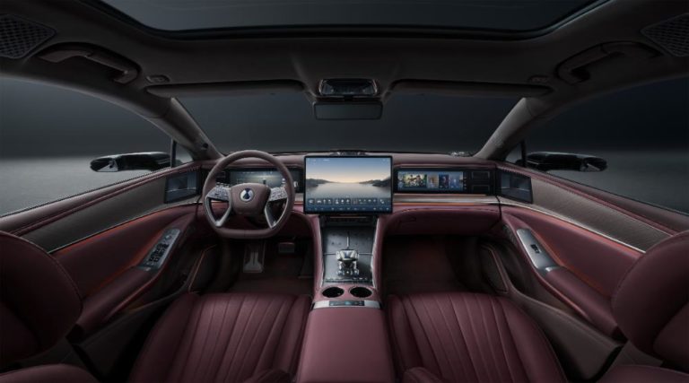 5 marcas chinas premium en España: del bajo coste al lujo real.